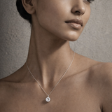 Box Chain Solitaire Diamond Pendant Necklace in 18k Gold